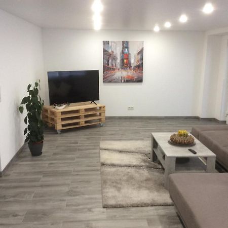 Ferienwohnung Nachtweide Wadgassen المظهر الخارجي الصورة